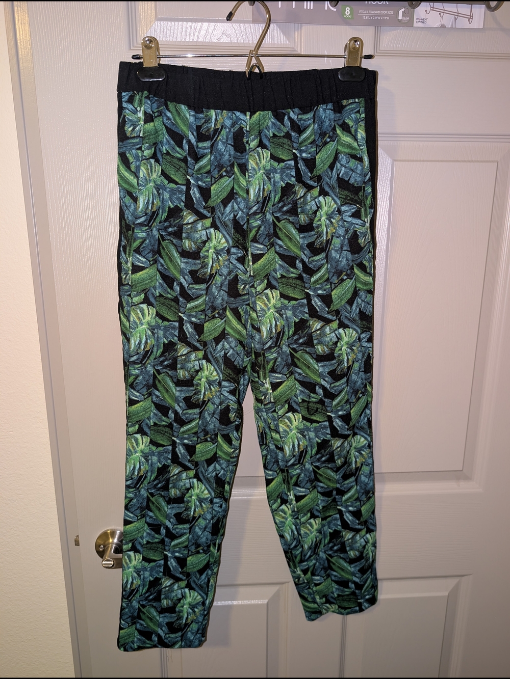 Topshop Black Leaf-Print Stretch Waist Pants